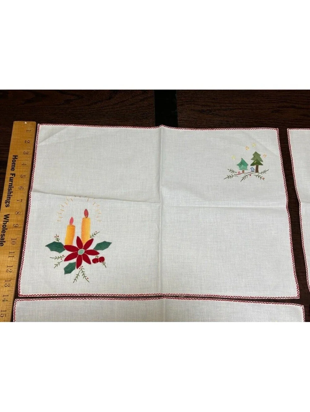 Vintage Christmas Table Runner, 4 Placemats, 4 Napkins, 2 Decorative Towels